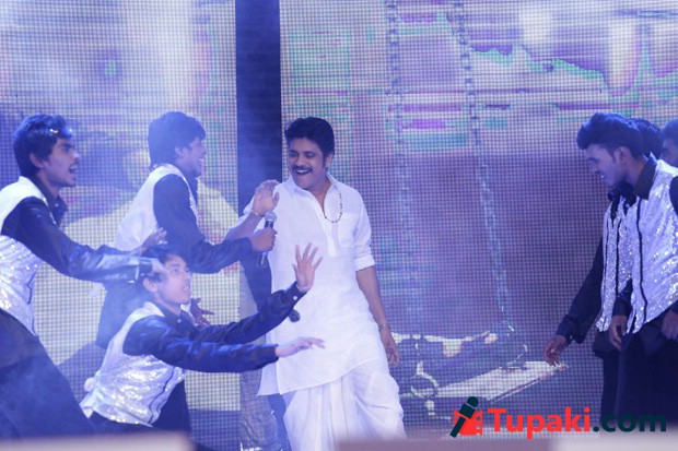 Nagarjuna Stage Performance At Soggade Chinni Nayana Audio Launch Photos